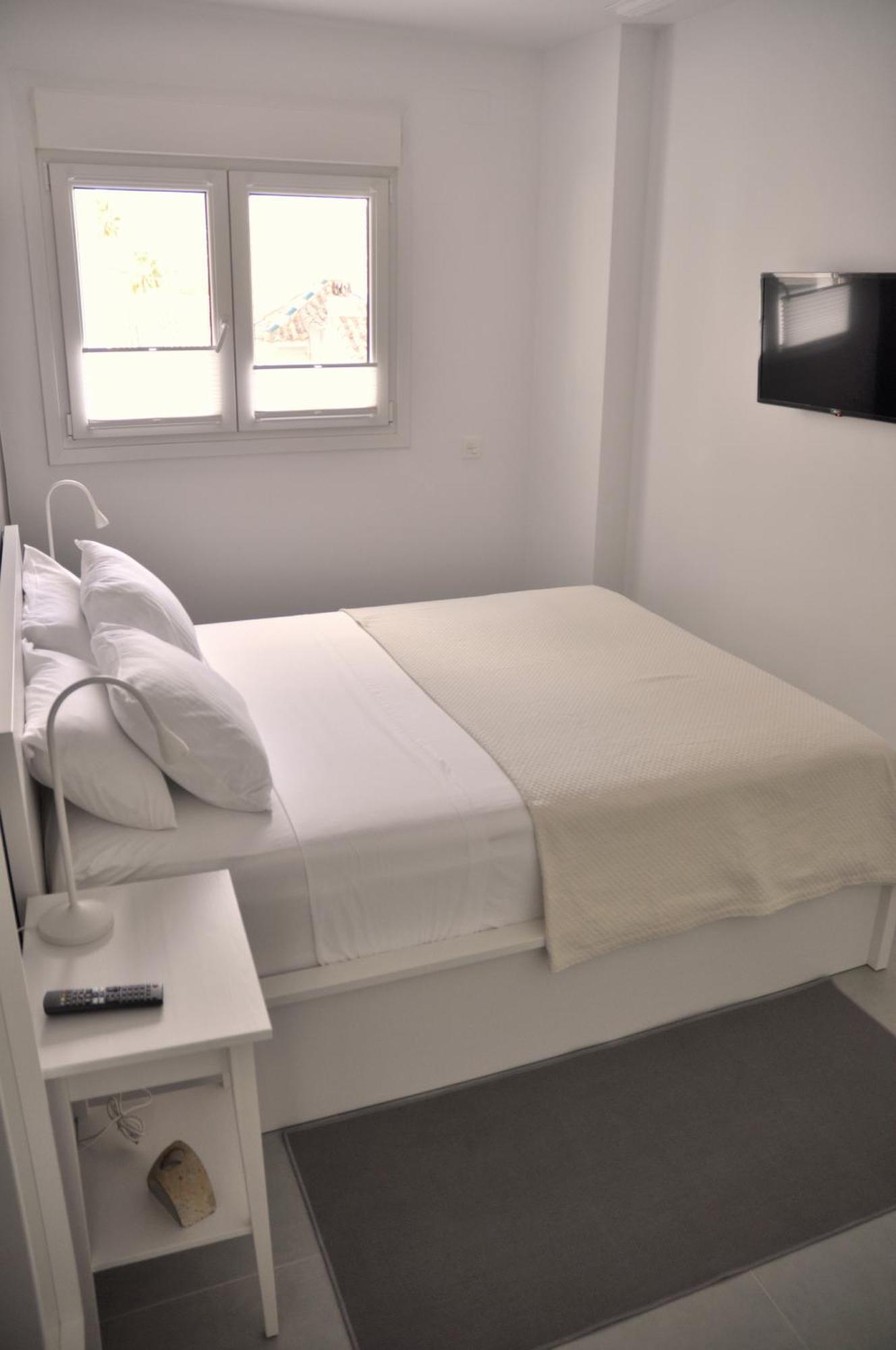 Valinor Apartments Boliches ฟูเอนฮิโรลา ภายนอก รูปภาพ